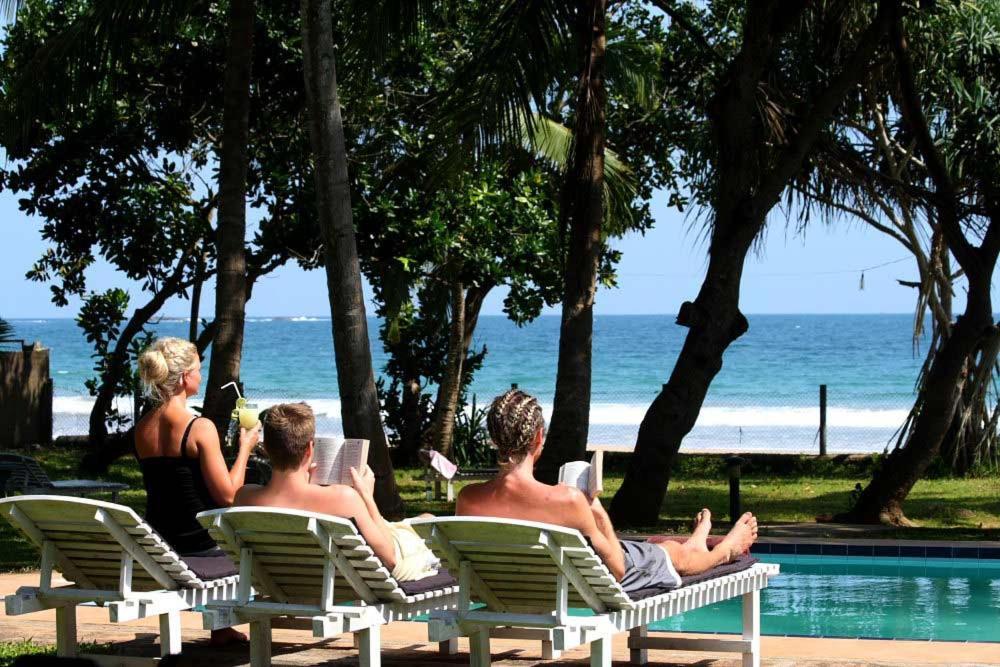 Mawella Beach Resort Tangalle Exterior foto